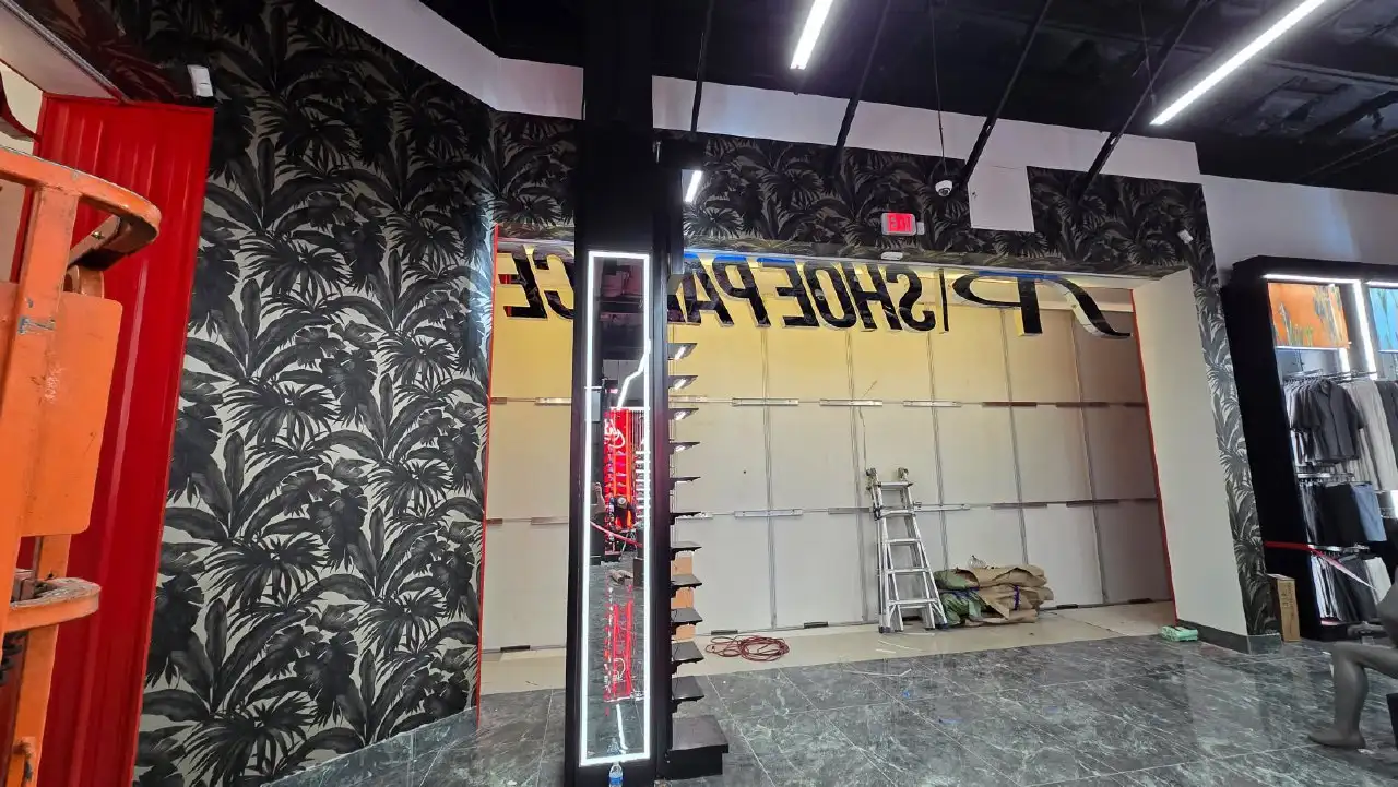 Wallpaper installation in Hayward, CA