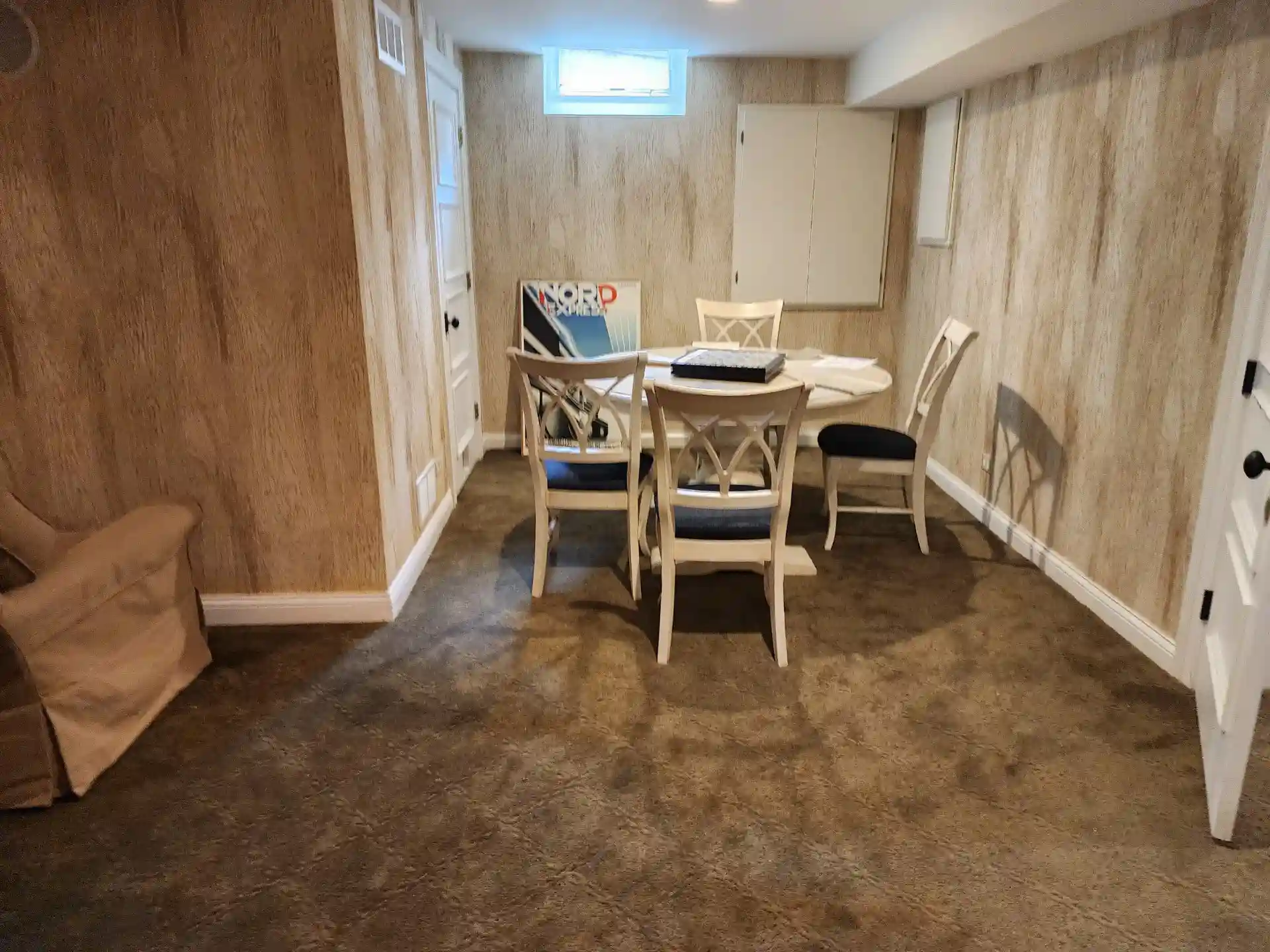 Wallpaper installation in Richmond, CA